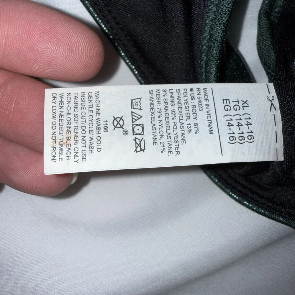 Old Navy Girls XL 14-16 Go-Dry Metallic Green Shimmer Racerback Sports Bra